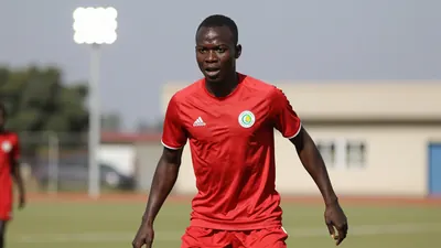FC Porto introduz novidade no treino com chamada de Mame Niang da equipa B