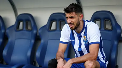 O FC Porto reclama indemnização da Federação Portuguesa de Futebol (FPF) por lesão de seu jogador polaco, Jan Bednarek...