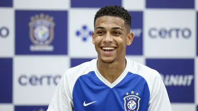 O FC Porto venceu o Académico de Viseu por 3-0, apresentou o brasileiro Gabriel Mec e vendeu o jovem Léo Fajardo ao...