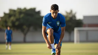 Os reforços brasileiros do FC Porto, ainda por estrear oficialmente, têm uma oportunidade para entrar na rotação no...