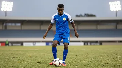 O FC Porto anunciou a contratação de Gideon Otabil, um jovem avançado ganês de 18 anos, para a sua equipa de sub-19