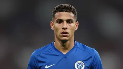 O FC Porto negocia com o Remo a transferência do avançado Gabriel Veron, para recuperar parte do investimento de 10,2...