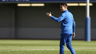 O FC Porto divulgou imagens do momento da confusão no banco do Benfica que resultou na expulsão do seu treinador adjunto...