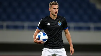 FC Porto resiste à venda de Viktor Froholdt por valor inferior a 85 milhões de euros