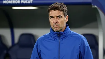 O treinador Francesco Farioli, de 37 anos, lidera o FC Porto na estreia da Liga dos Campeões contra o Manchester City no...