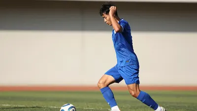 O FC Porto pediu e obteve a dispensa do médio Hwang In-beom do jogo da Coreia do Sul com o Equador, uma decisão...