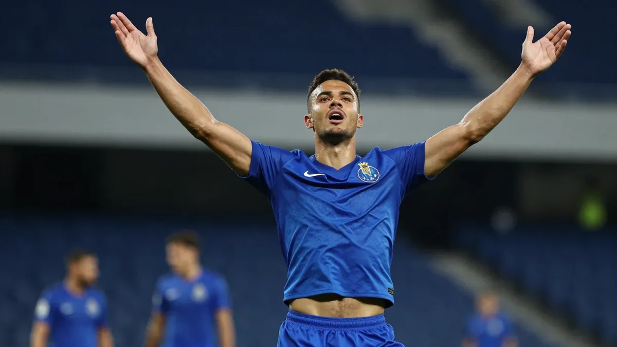 O FC Porto venceu o Belenenses por 3-0 no Restelo, com golos de Fernando Gomes, Jaime Magalhães e Jaime Pacheco, num...