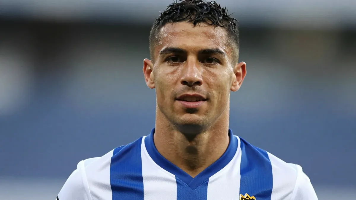 O FC Porto, campeão nacional, manteve o núcleo de 11 jogadores mais utilizados na época passada, um feito inédito desde a...